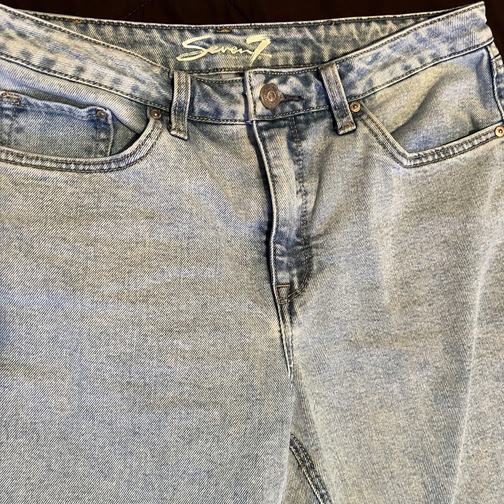 Seven Jeans